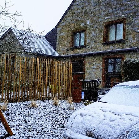 La Chambre D Angeline Foy-Notre-Dame Exterior foto
